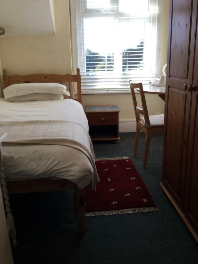 Bay Lodge Aylesbury  Buitenkant foto