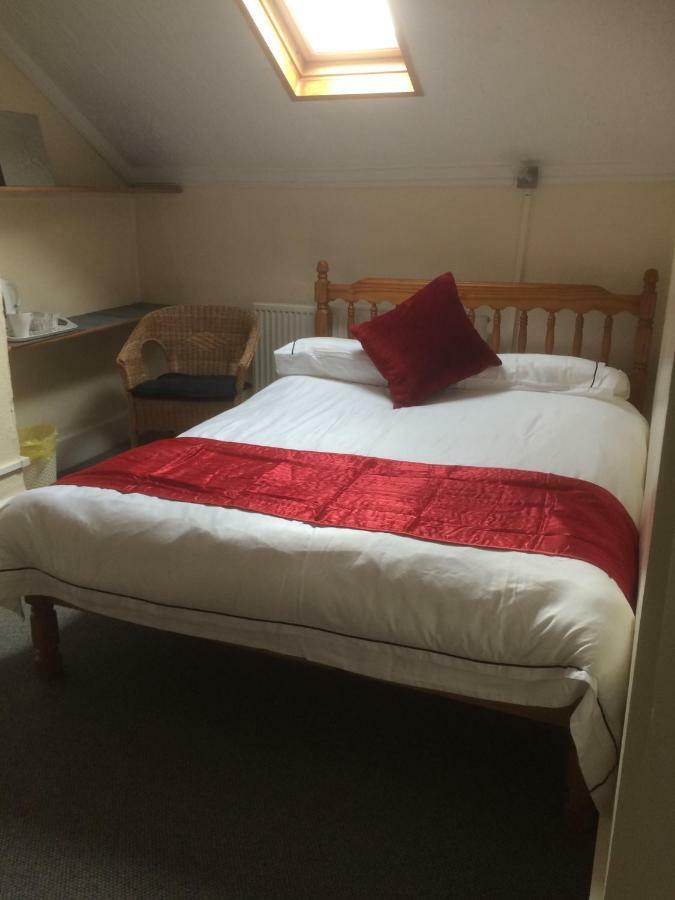 Bay Lodge Aylesbury  Buitenkant foto